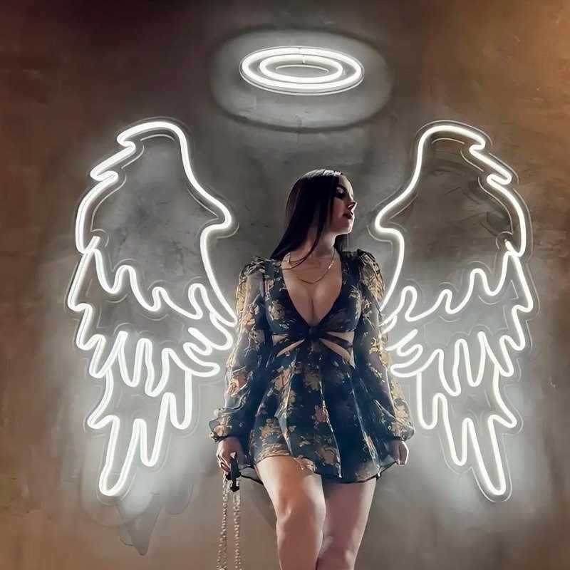 Alas de ángel en neón flex